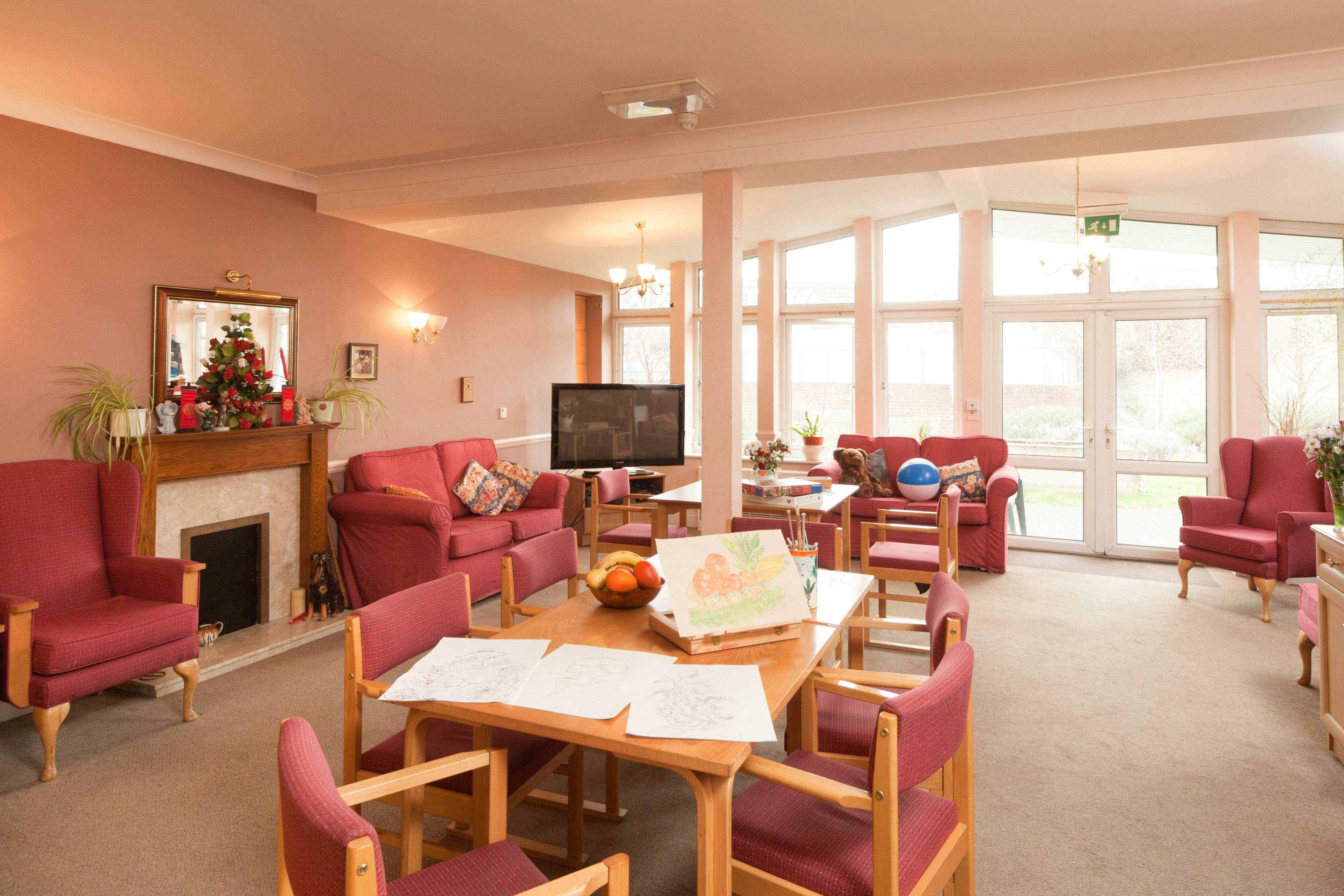 Bluegrove House Care Home in London 2