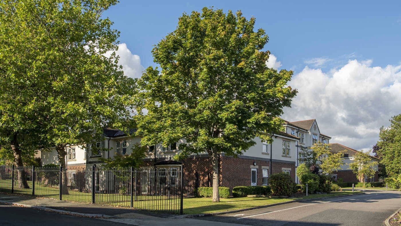 Anchor - Birkenhead Court care home - 008