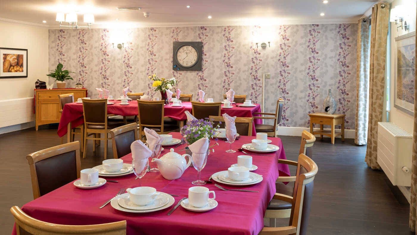 Anchor - Savile Park care home - 004
