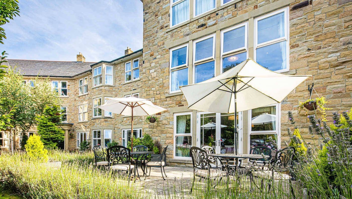 Anchor - Oulton Manor care home - 019