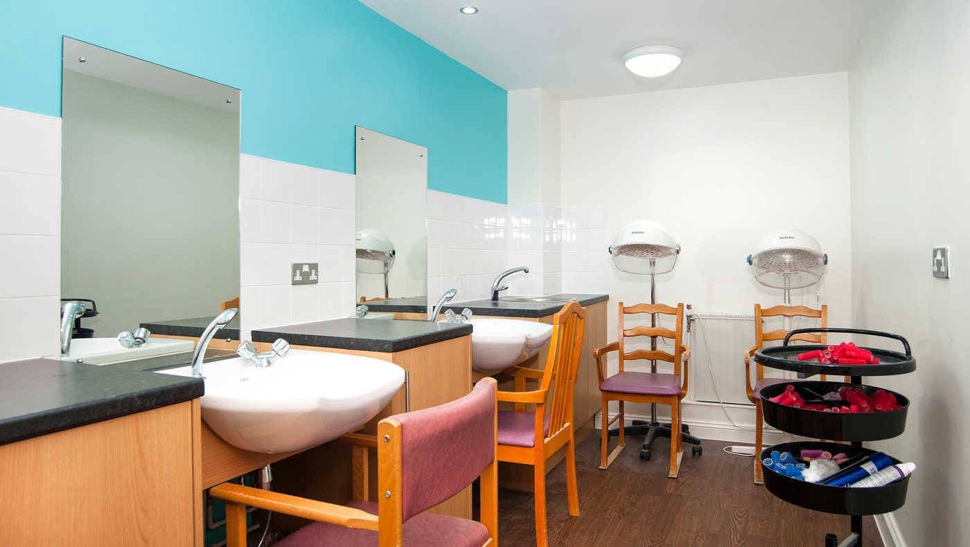 Anchor - Warren Farm Lodge care home - 004