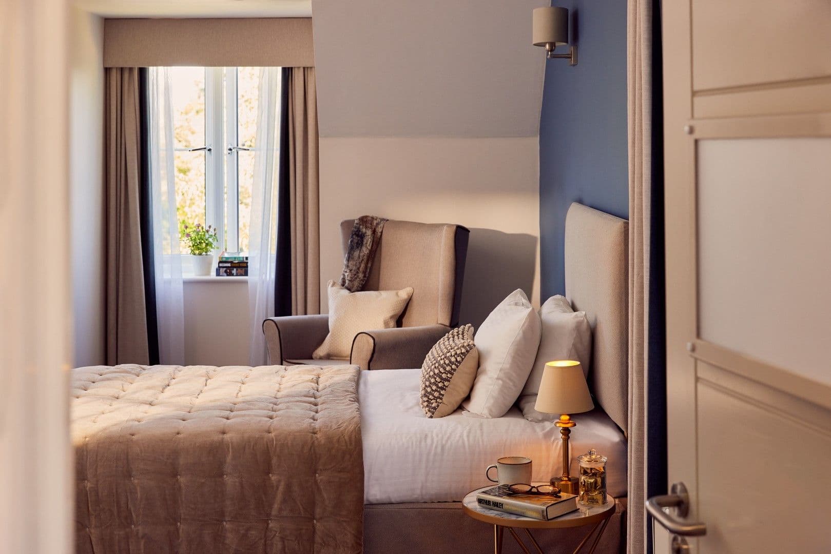 Hallmark Luxury Care Homes - Hallmark Banstead Manor care home - 007