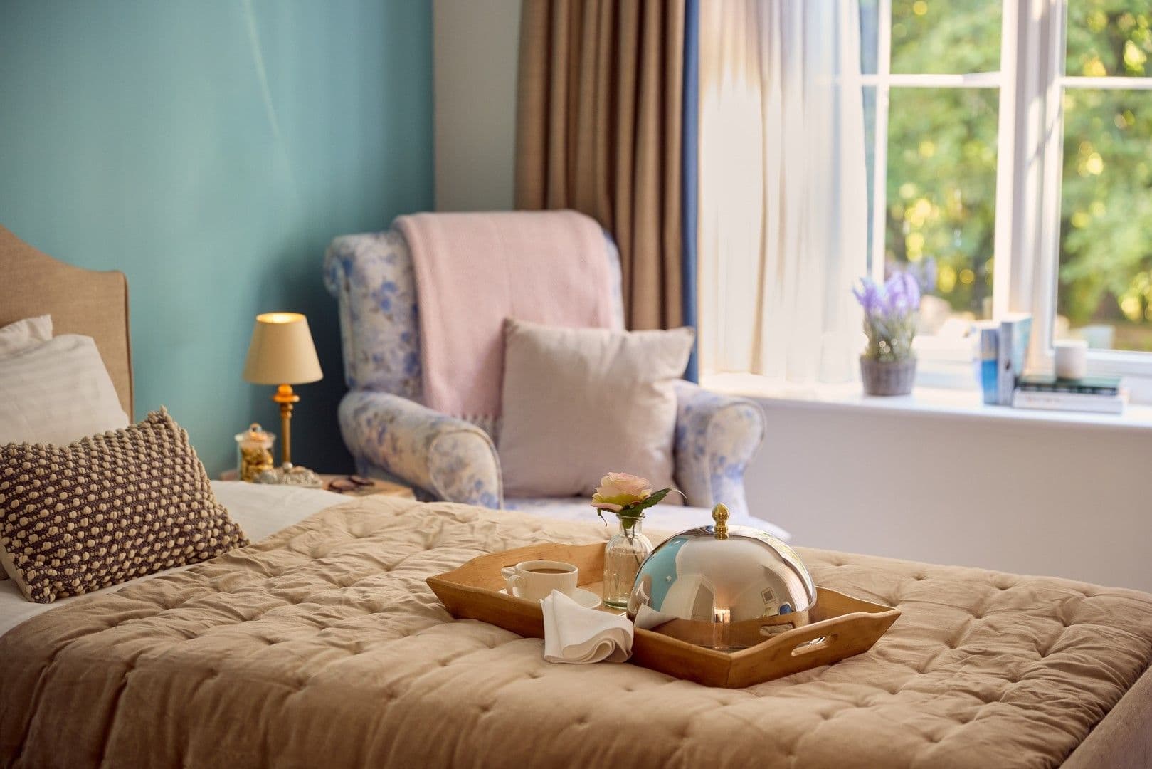 Hallmark Luxury Care Homes - Hallmark Henley Manor care home - 006