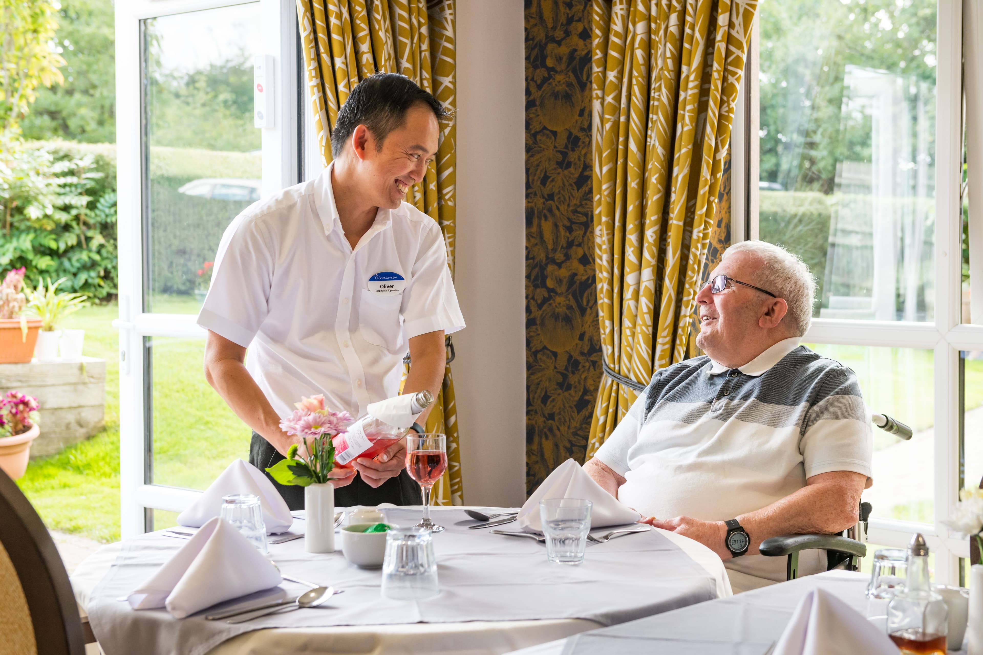 Cinnamon Luxury Care - Sunnybank House care home 009