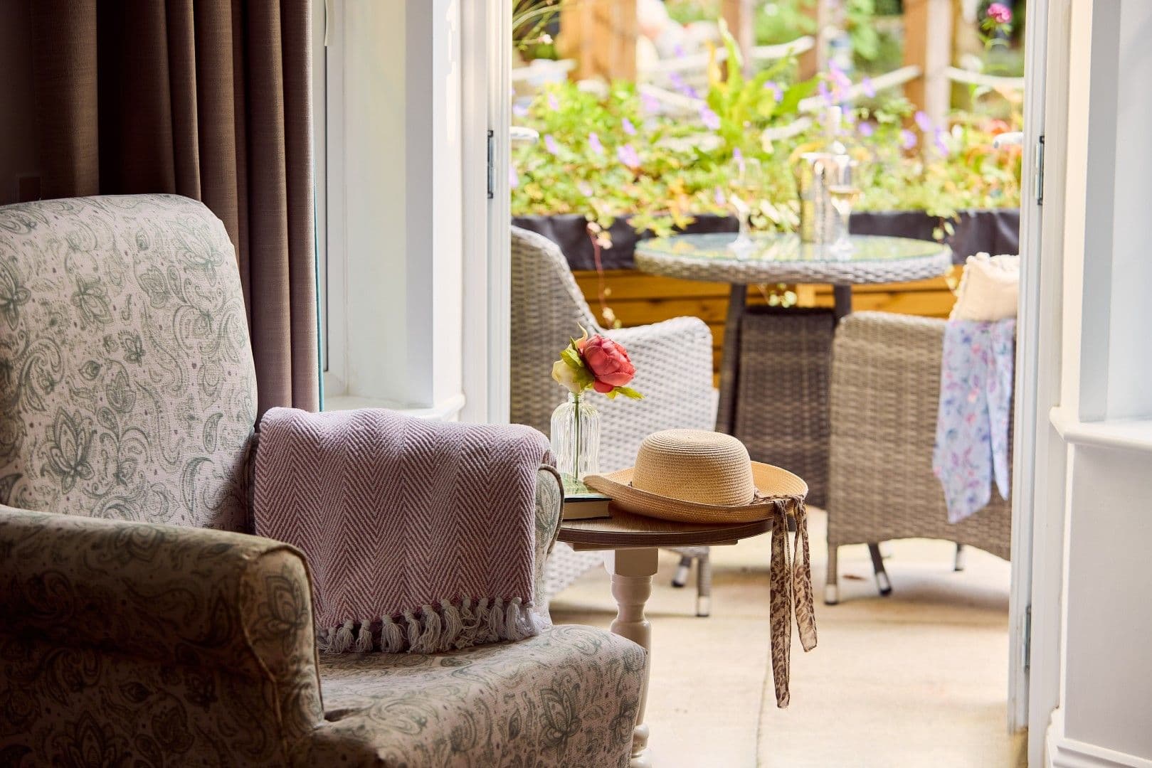 Hallmark Luxury Care Homes - Hallmark Henley Manor care home - 009
