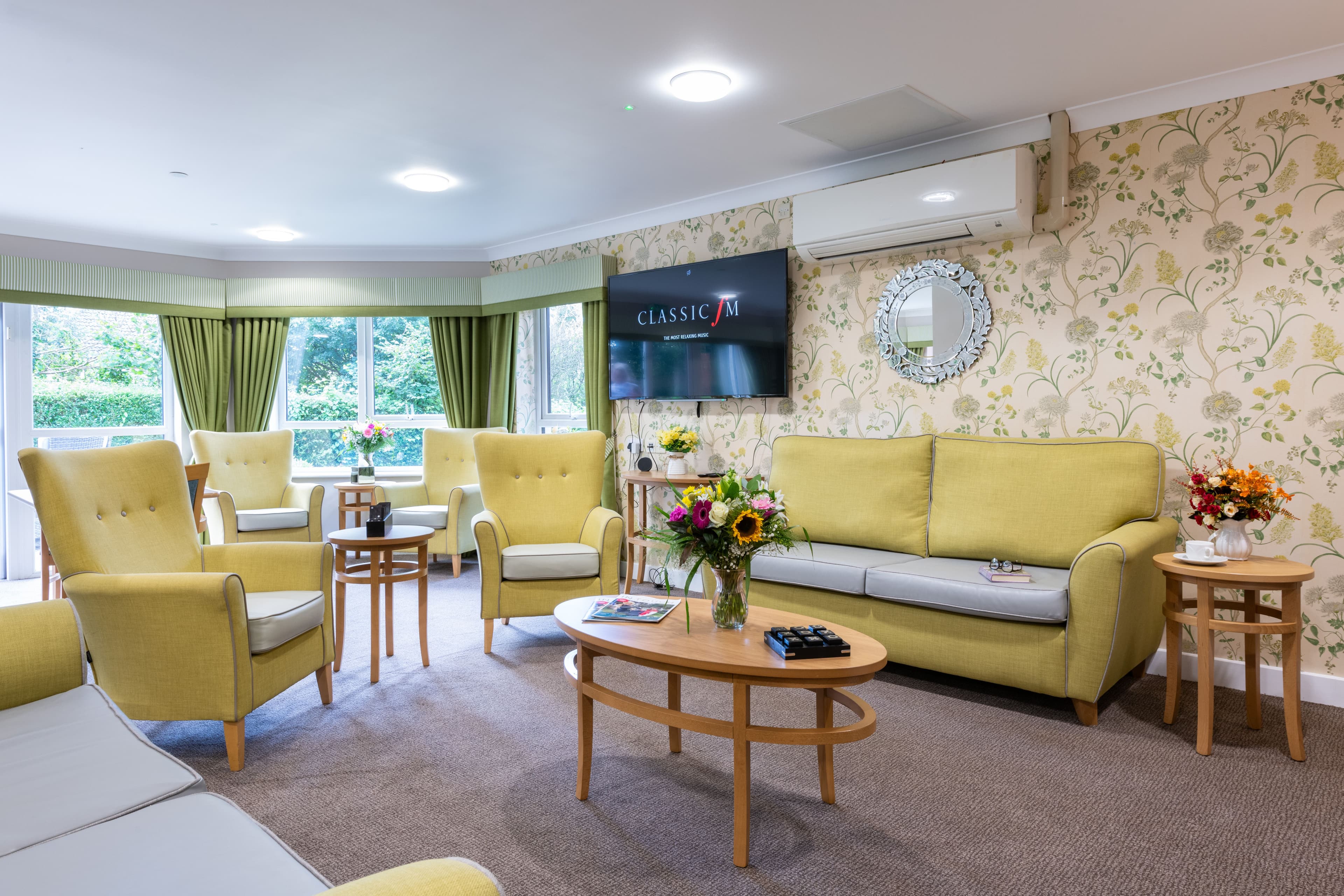 Cinnamon Luxury Care - Sunnybank House care home 012