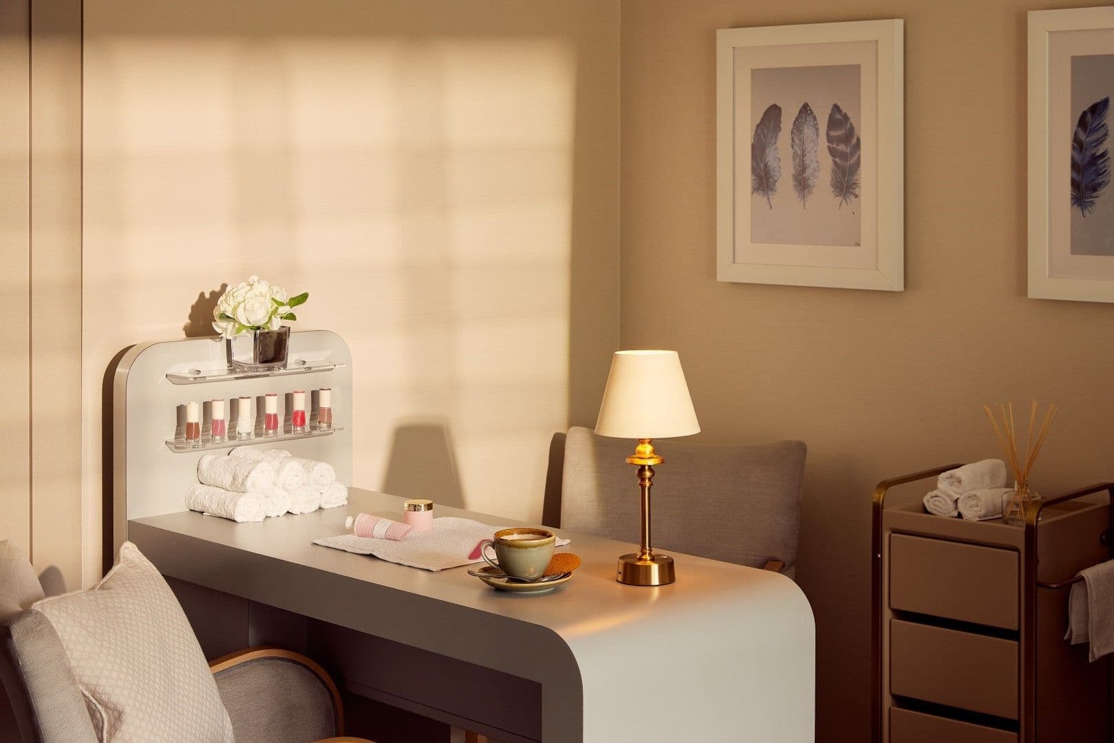 Hallmark Luxury Care Homes - Hallmark Arlington Manor care home - 016