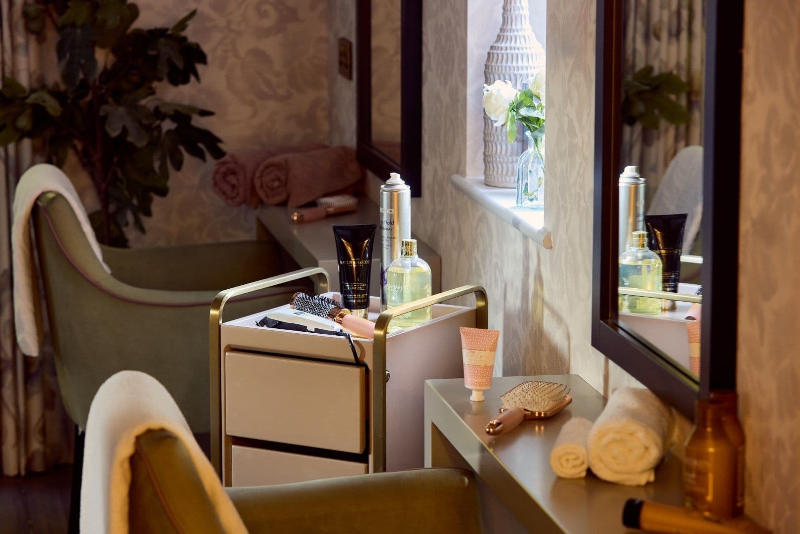 Hallmark Luxury Care Homes - Hallmark Henley Manor care home - 015