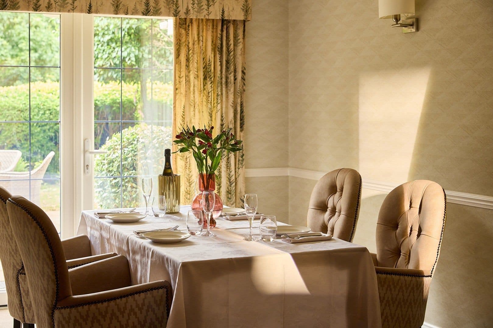 Hallmark Luxury Care Homes - Hallmark Alexandra Grange care home - 012