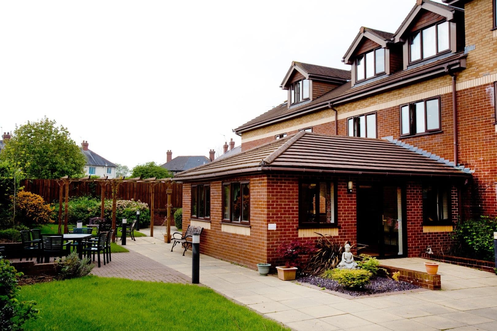 Hallmark Luxury Care Homes - Hallmark Regency House care home - 010