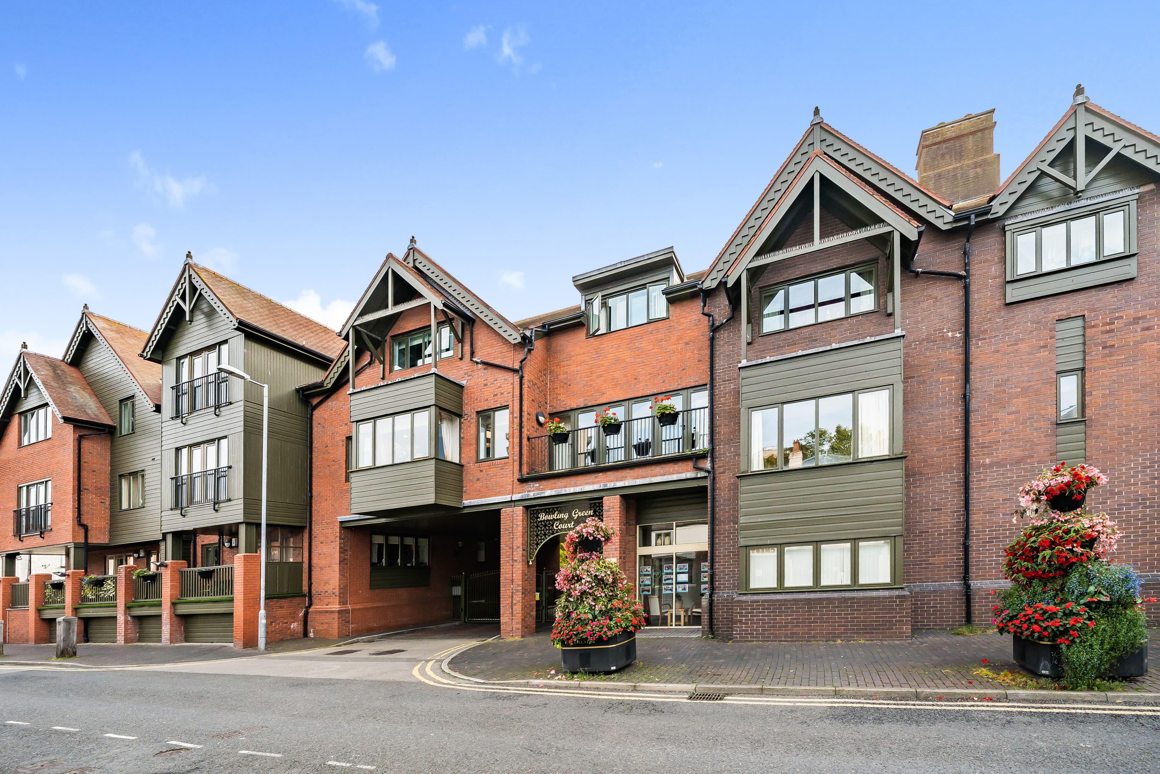 Retirement Security - Bowling Green Court in Brook Street, Chester, Cheshire, CH1 3DP - 000