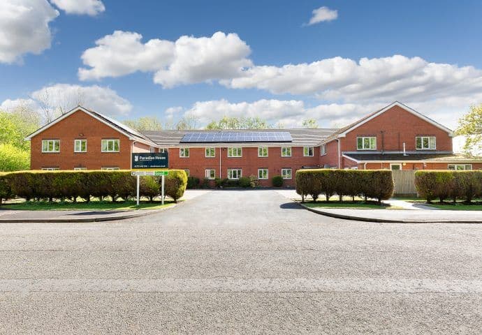 Paradise House-main-image