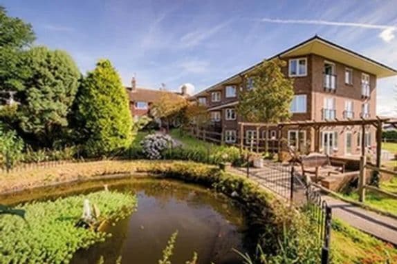 Independent Care Home - Ashridge Court care home - 007