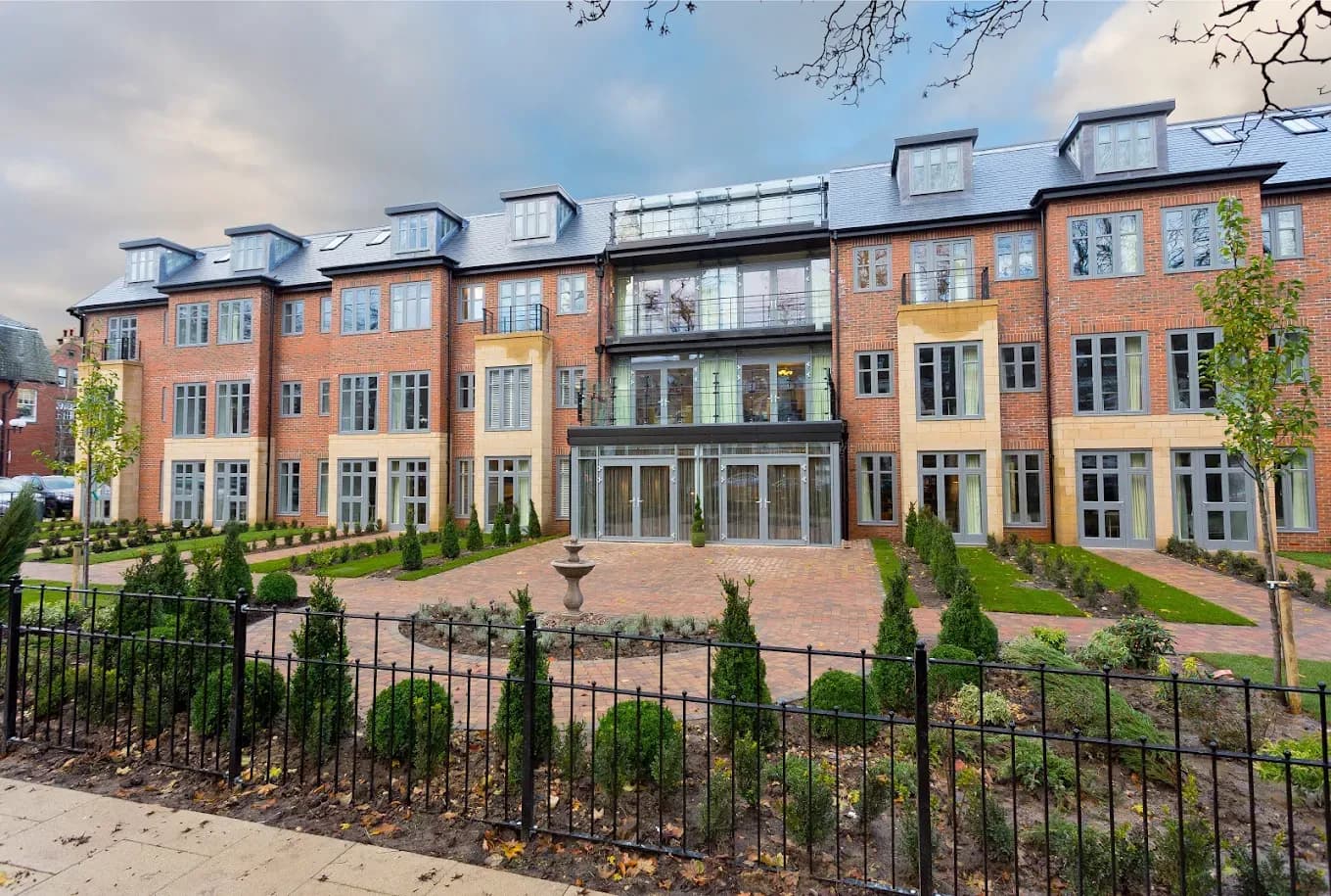 HC-One - Fleming Court care home - 000