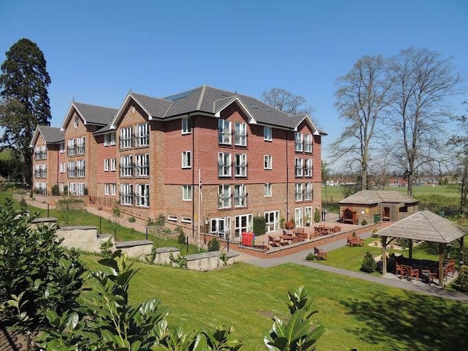 B&M Care - Lakeside care home 1