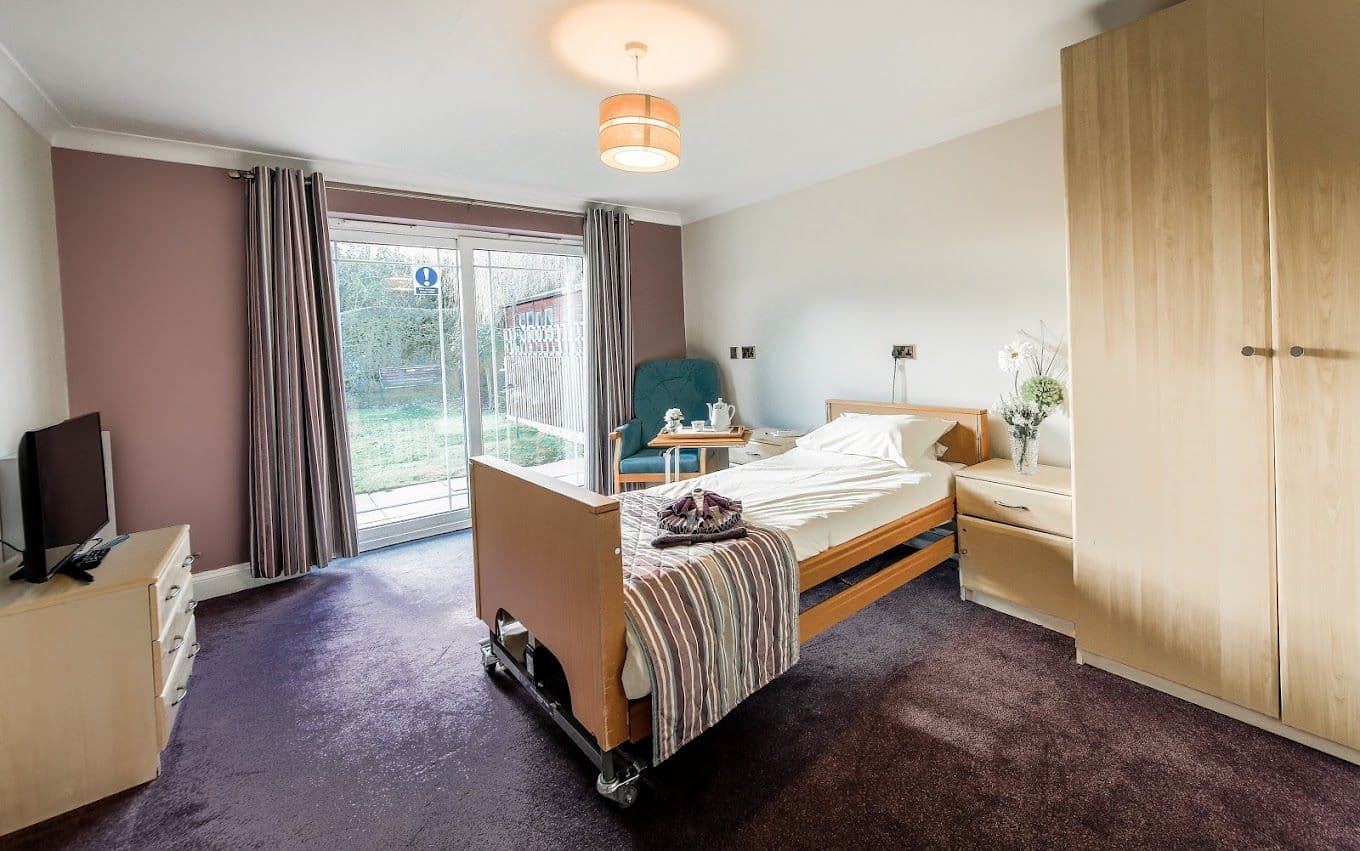 Jasmine Healthcare - Avenue House care home - 006