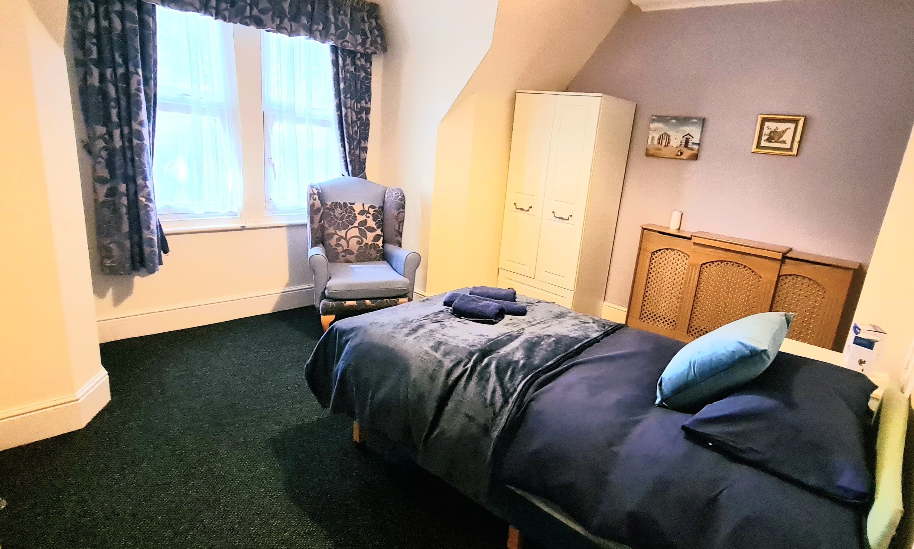 Amaana Care - Rosewood Residence care home 2