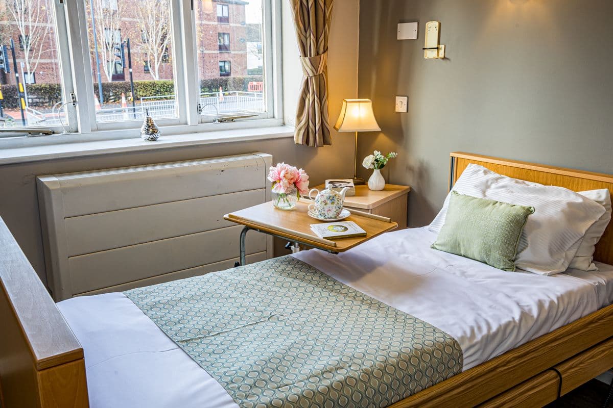 HC-One - Aspen Court - Derby care home - 011