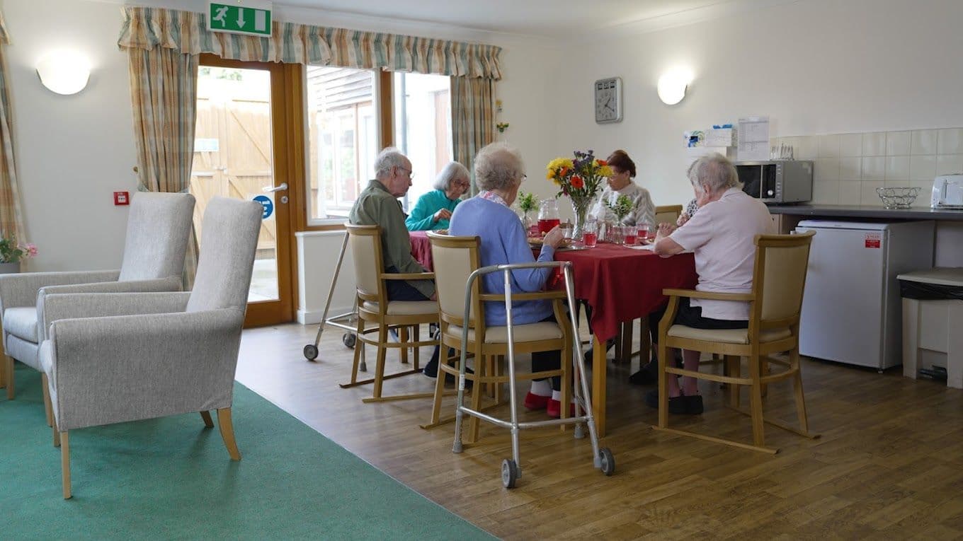 Shaw Healthcare - Burleys Wood care home - 002