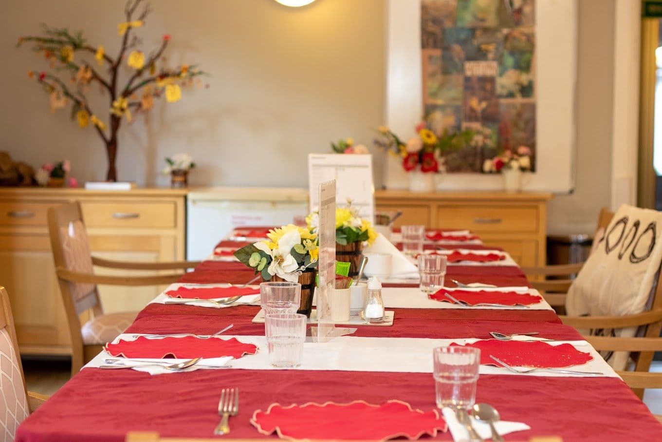 Shaw Healthcare - Hillside Lodge care home - 007