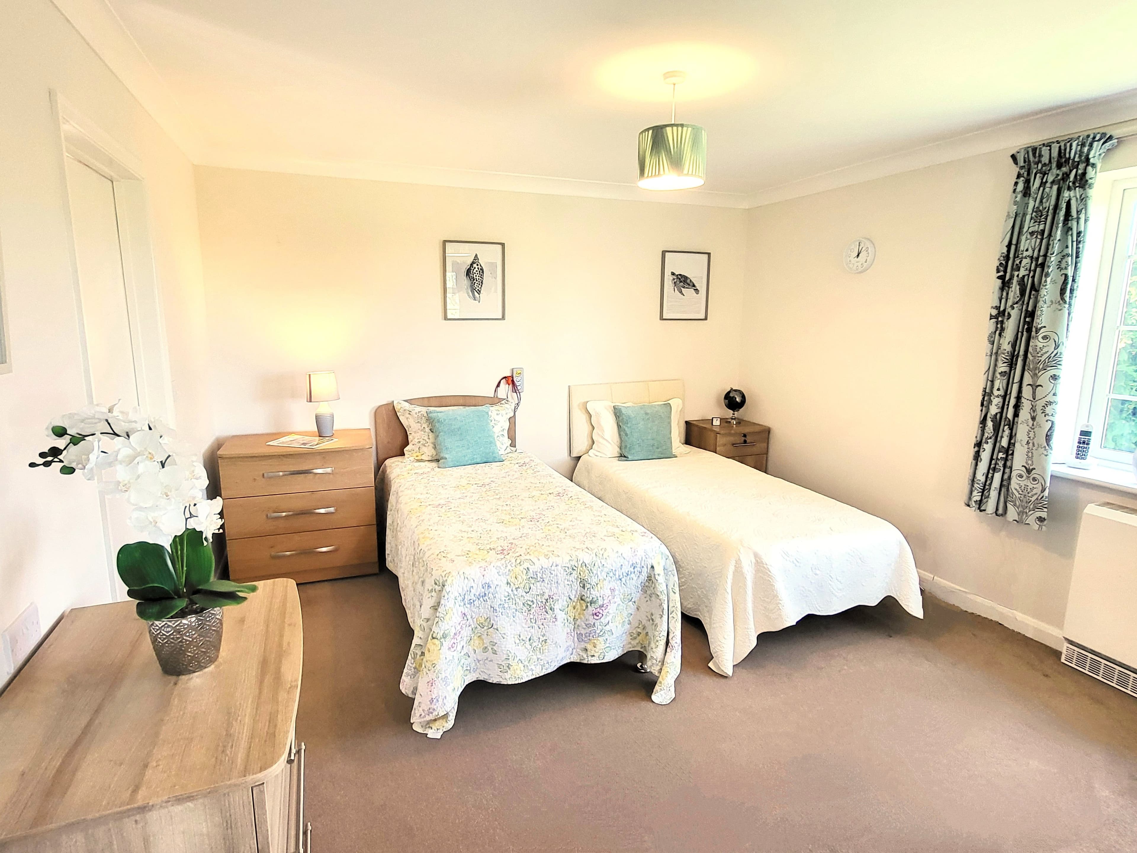 Greensleeves Care - Whitegates care home - 011