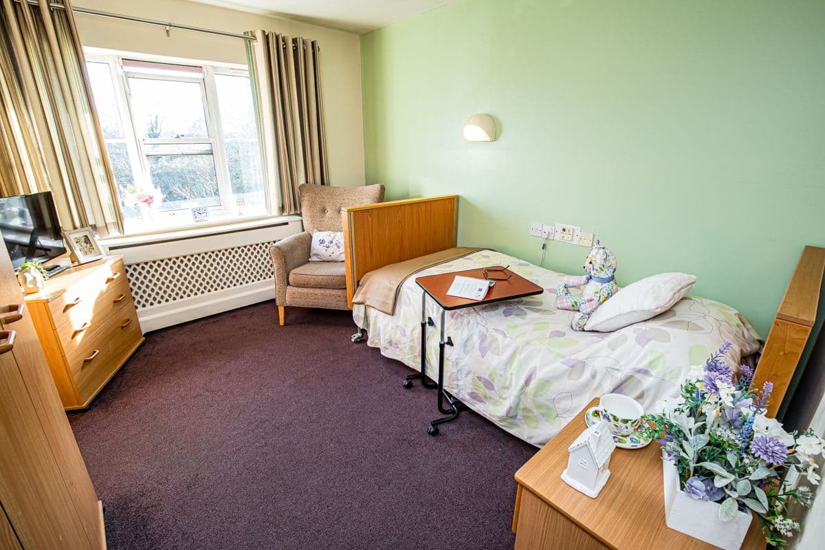 HC-One - Springwater Lodge care home 3