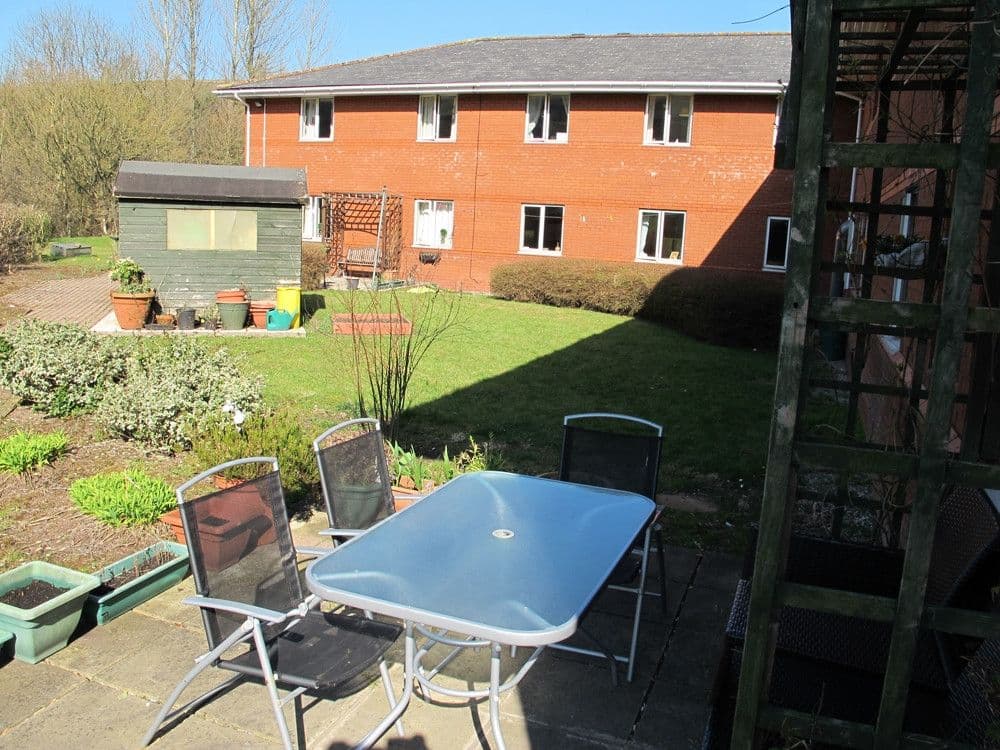 Shaw Healthcare - Cwm Celyn  care home - 008