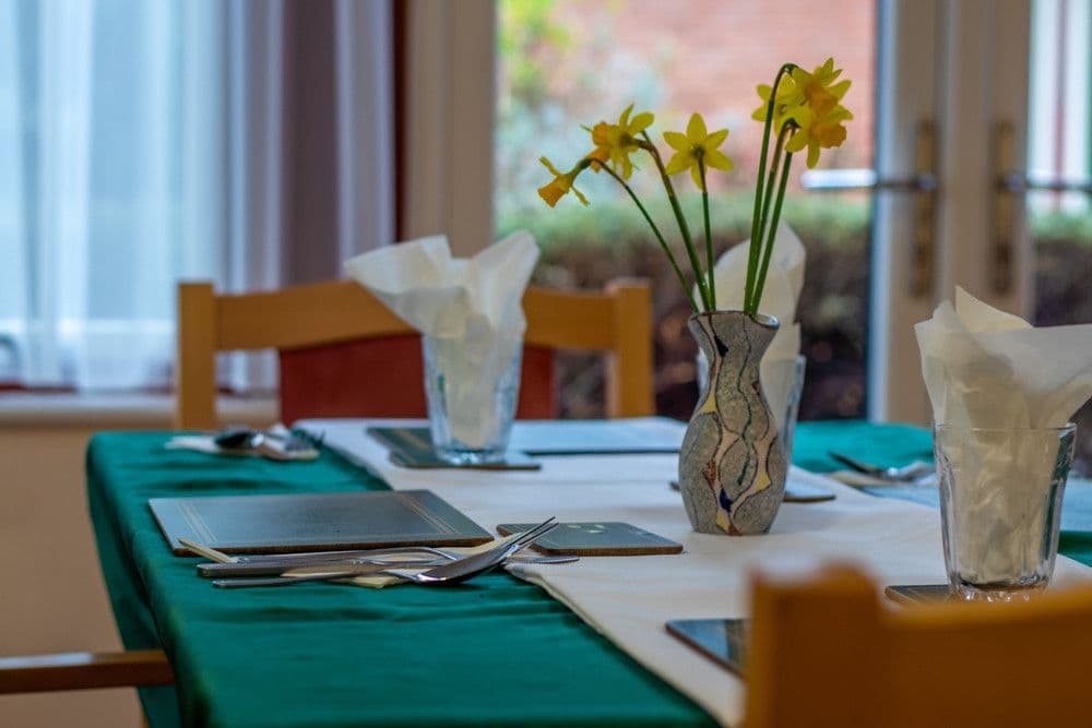 Shaw Healthcare - Ledbury Intermediate Care Unit care home 3