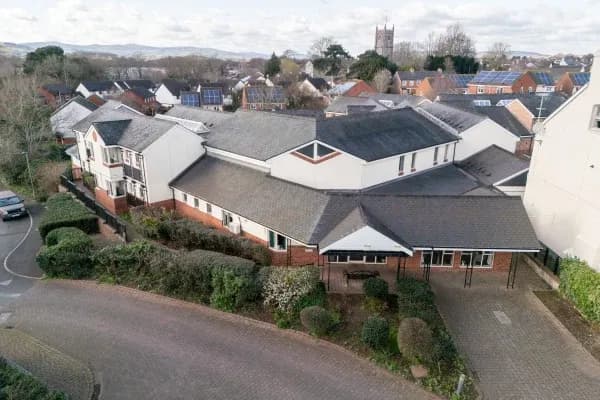 Qualitas Healthcare - Greenhill care home - 005