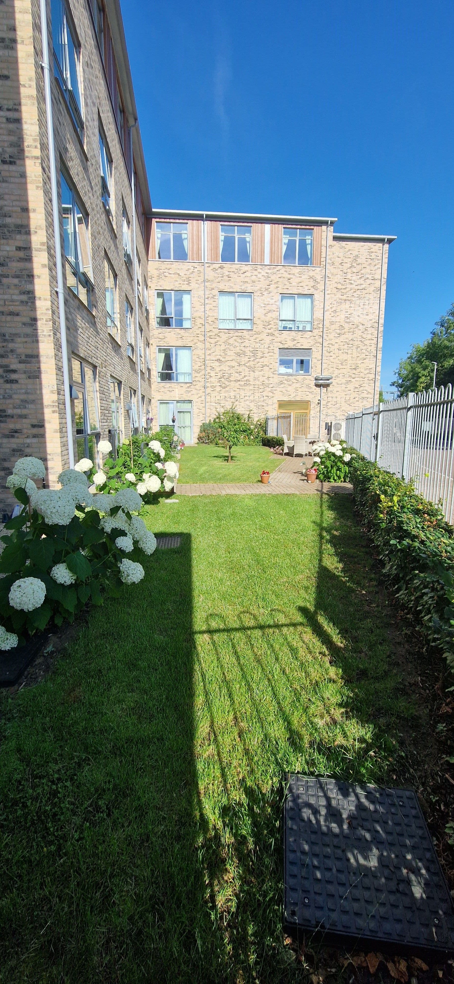 Independent Care Home - Valerian Court care home - 011