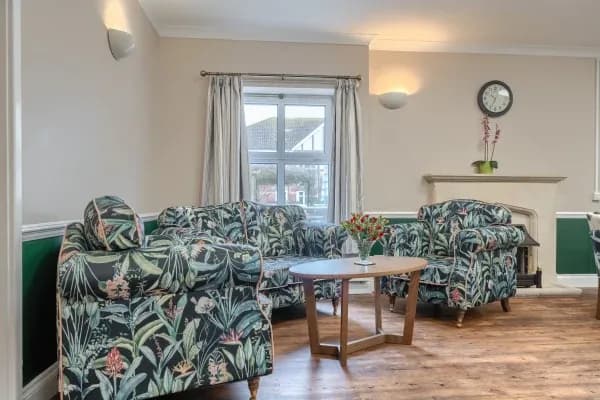 Qualitas Healthcare - Kathleen Chambers House care home - 003