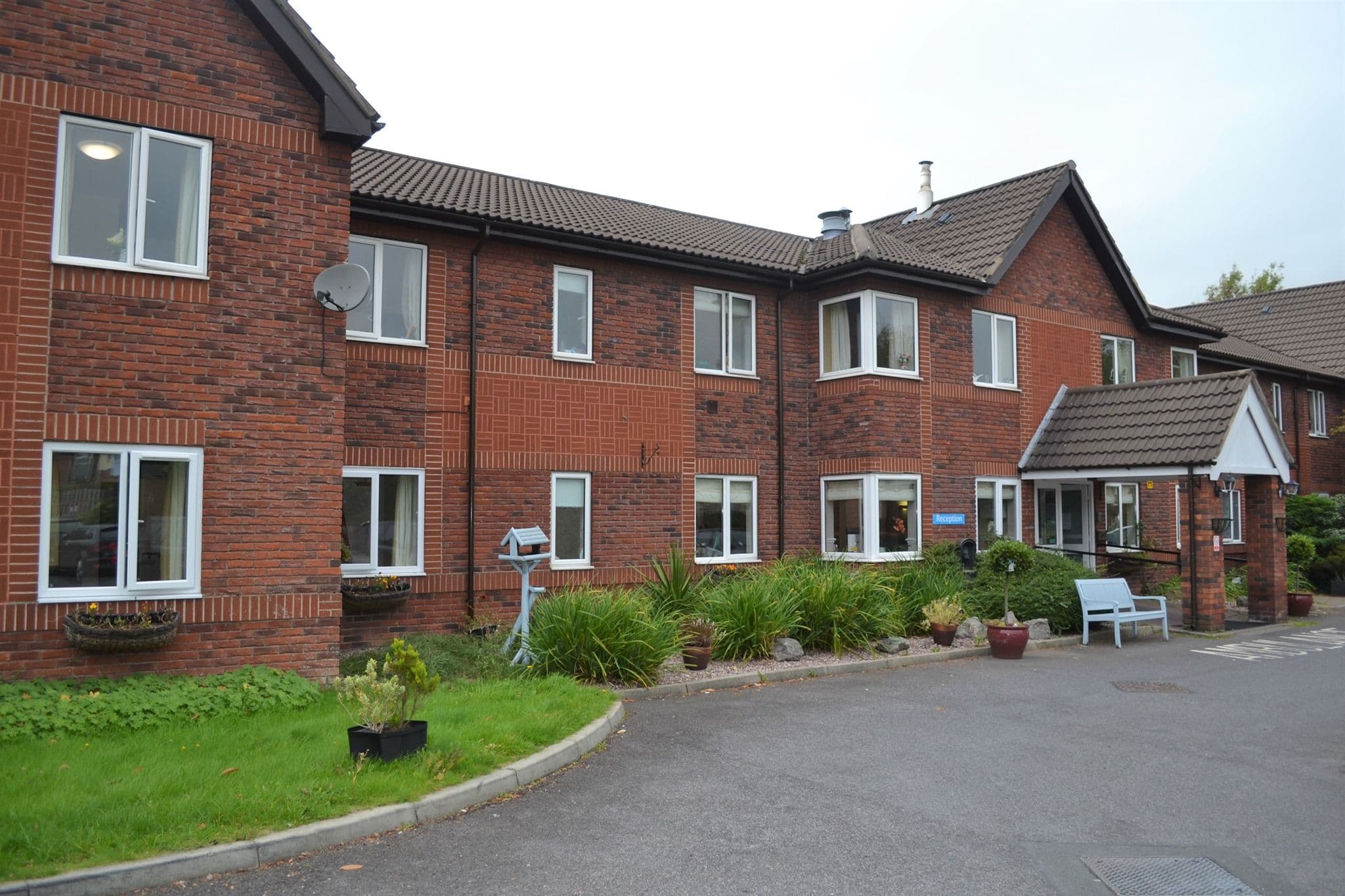 Advinia Health Care - Burrswood care home - 004