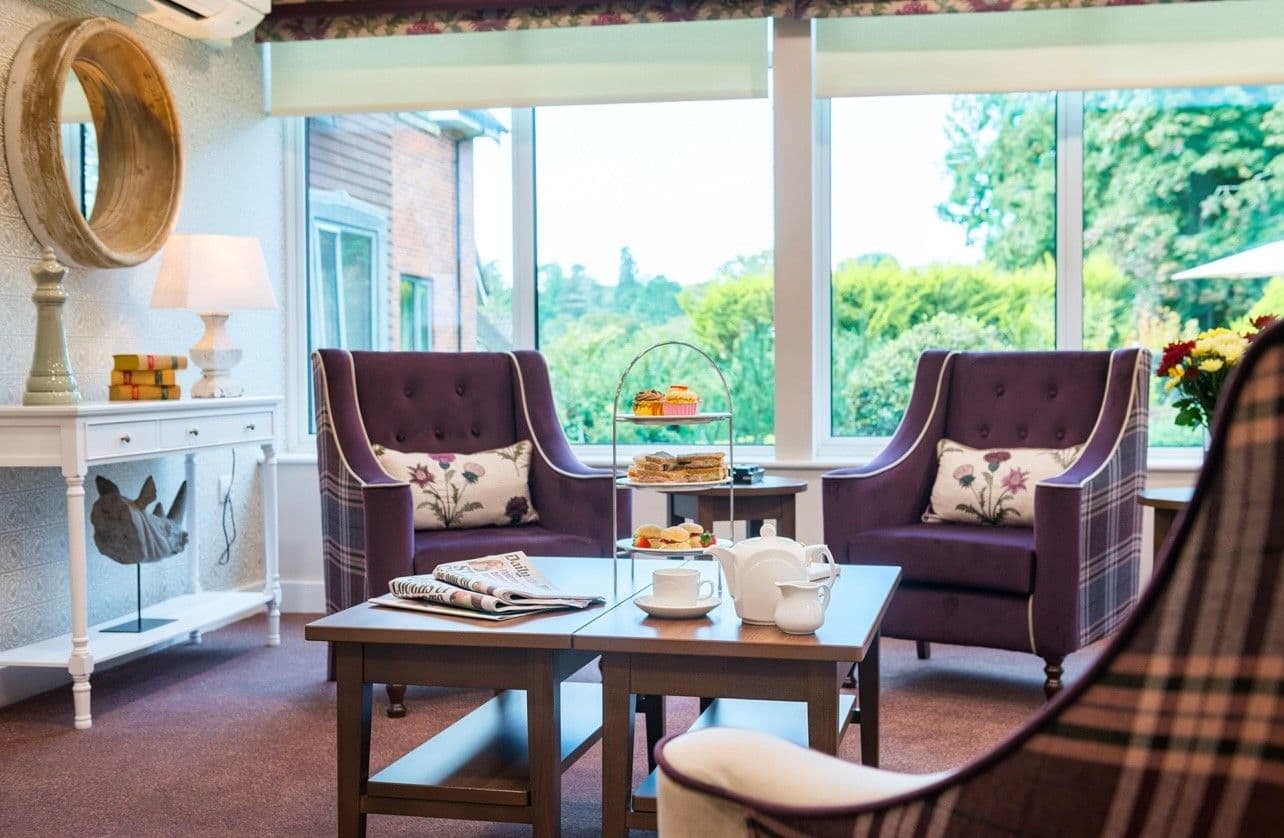 Cinnamon Luxury Care - Hartwood House care home - 013