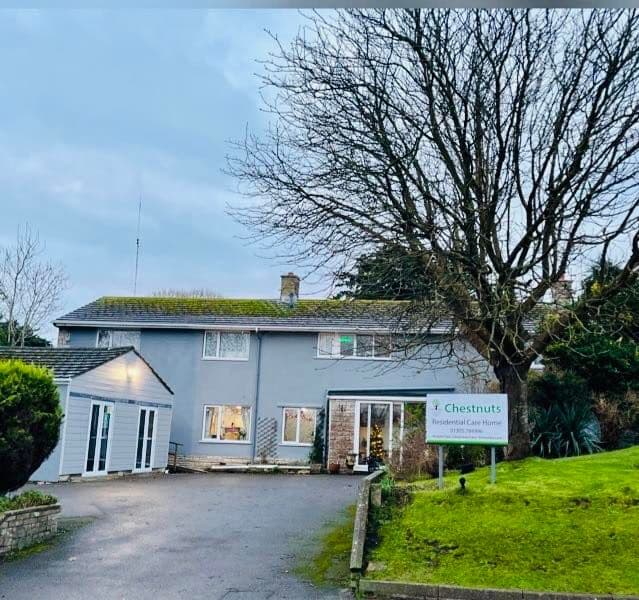 Neways Healthcare - The Chestnuts care home - 014