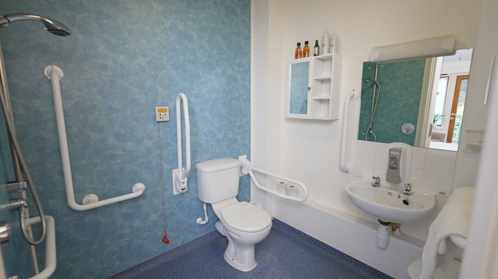 Shaw Healthcare - The Martlets care home - 005