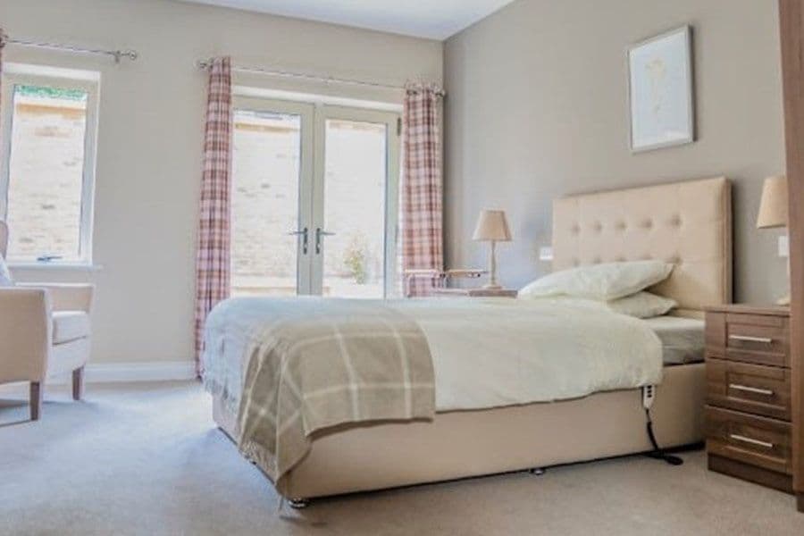 Sandstone Care Group - Priesty Fields care home - 009