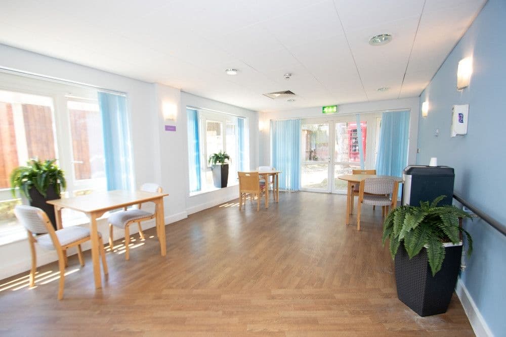 Shaw Healthcare - Wellesley Road care home 005