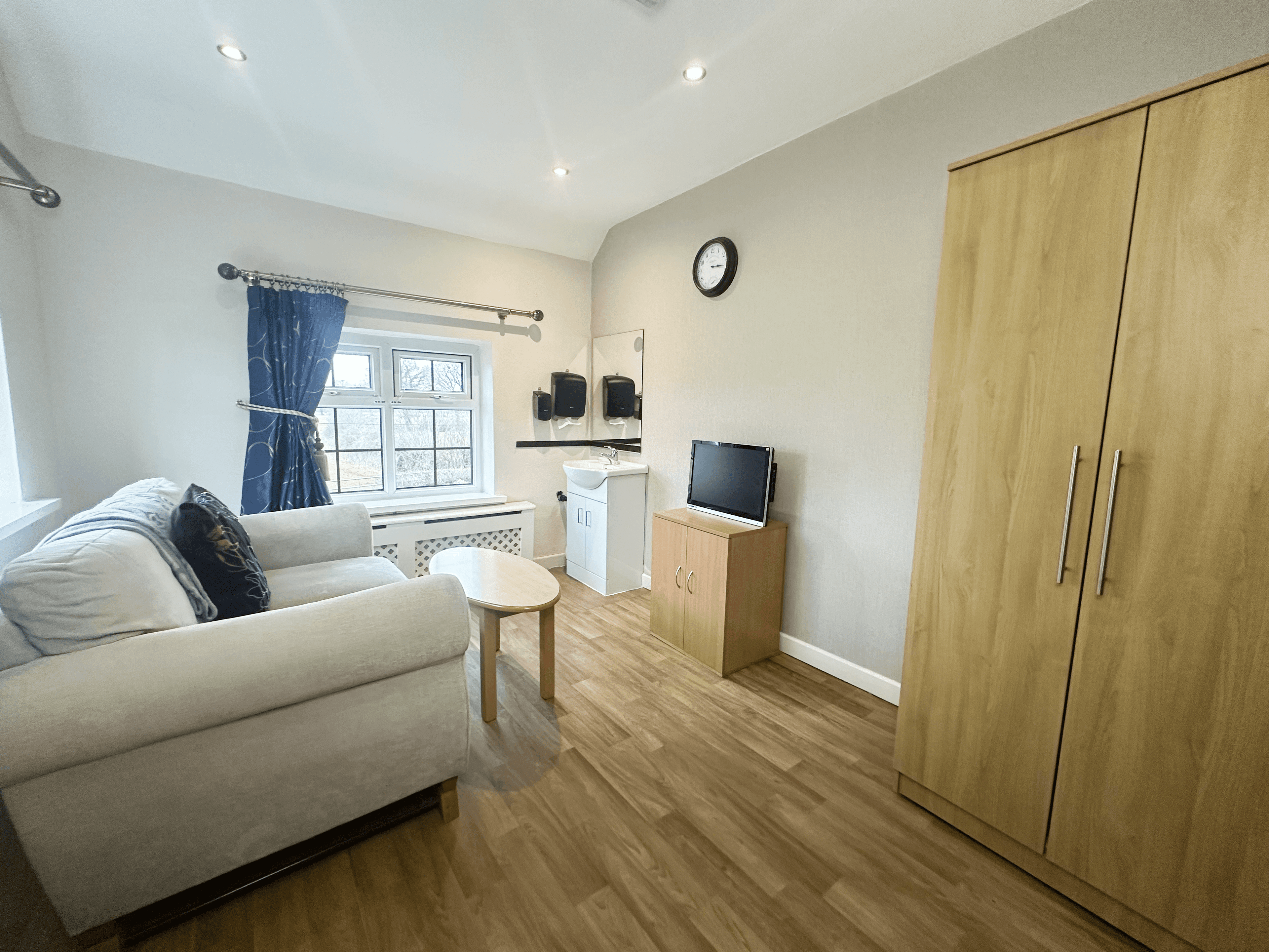 Dovehaven - Marsh House care home - 003
