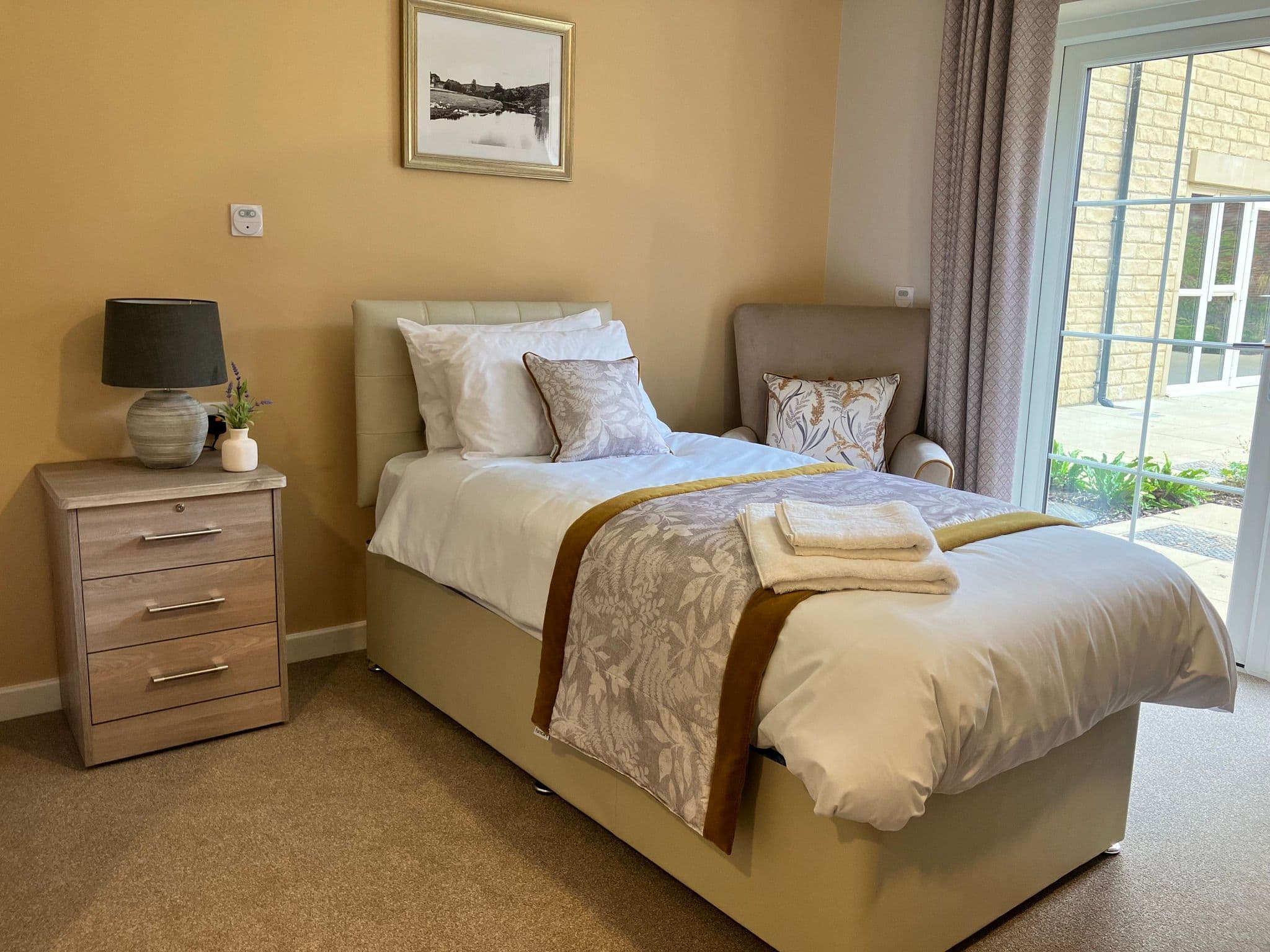 Sandstone Care Group - Manor Park care home - 006