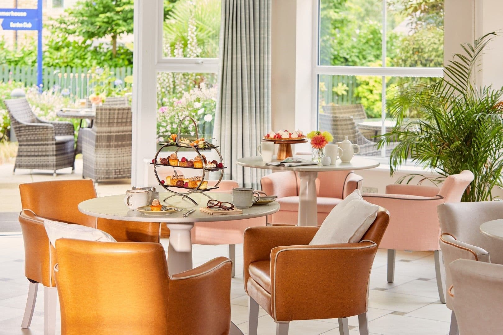 Hallmark Luxury Care Homes - Hallmark Arlington Manor care home - 004
