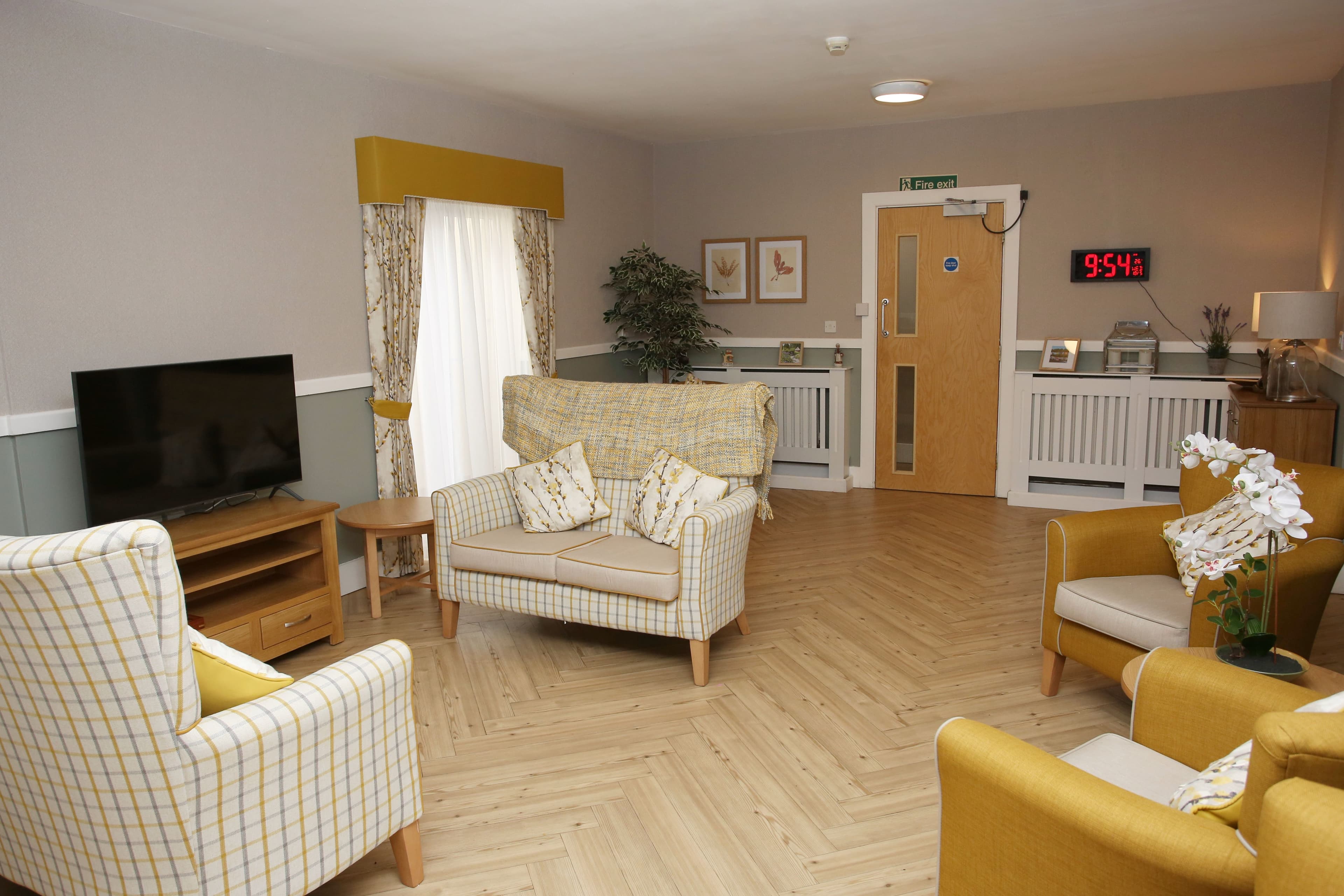 Young at Heart - Little Croft care home - 008