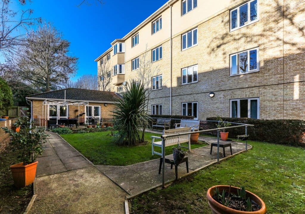Minster Care Group - Chestnut Lodge care home - 007