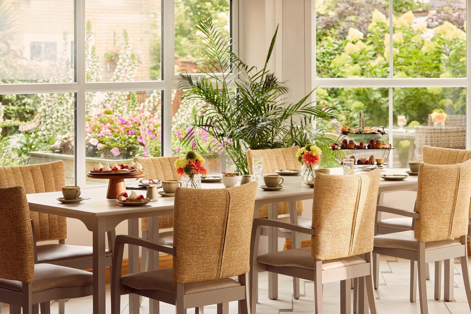 Hallmark Luxury Care Homes - Hallmark Arlington Manor care home - 005