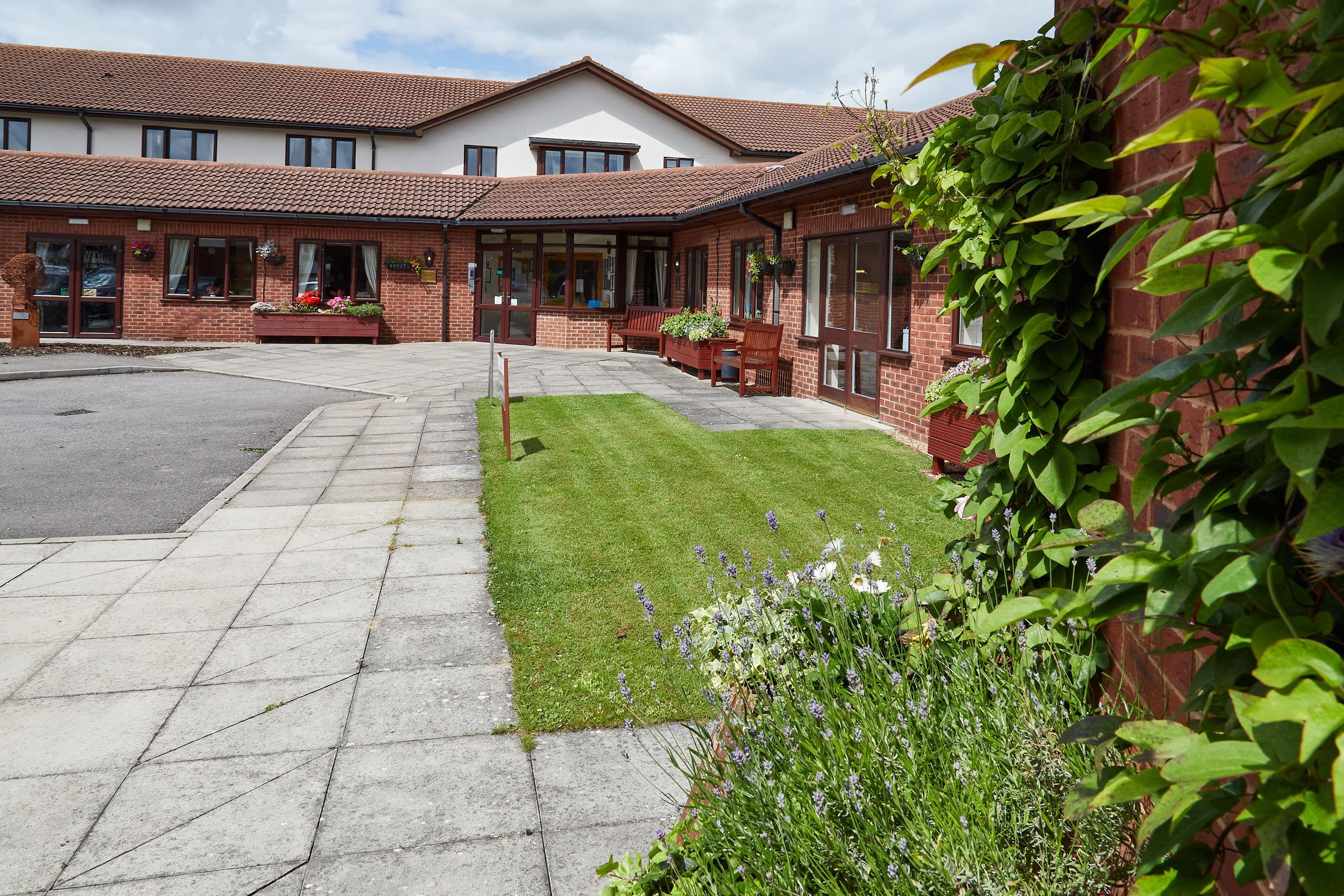 Barchester Healthcare - Friston House care home 18