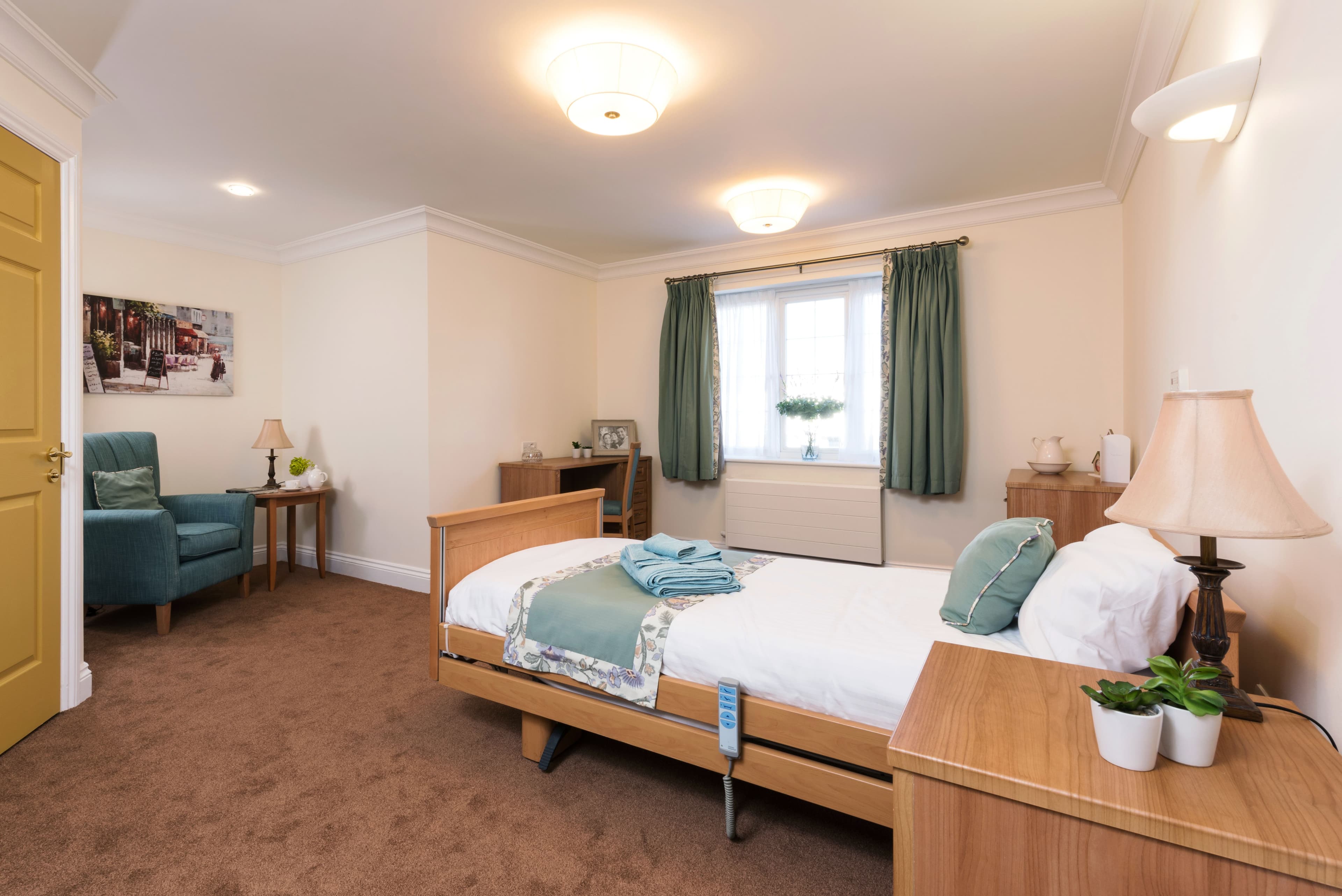 Hallmark Luxury Care Homes - Hallmark Alexandra Grange care home - 005