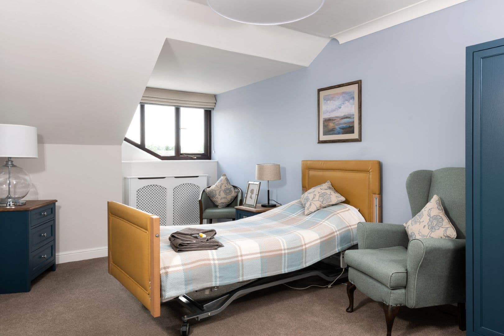 Hallmark Luxury Care Homes - Hallmark Regency House care home - 003