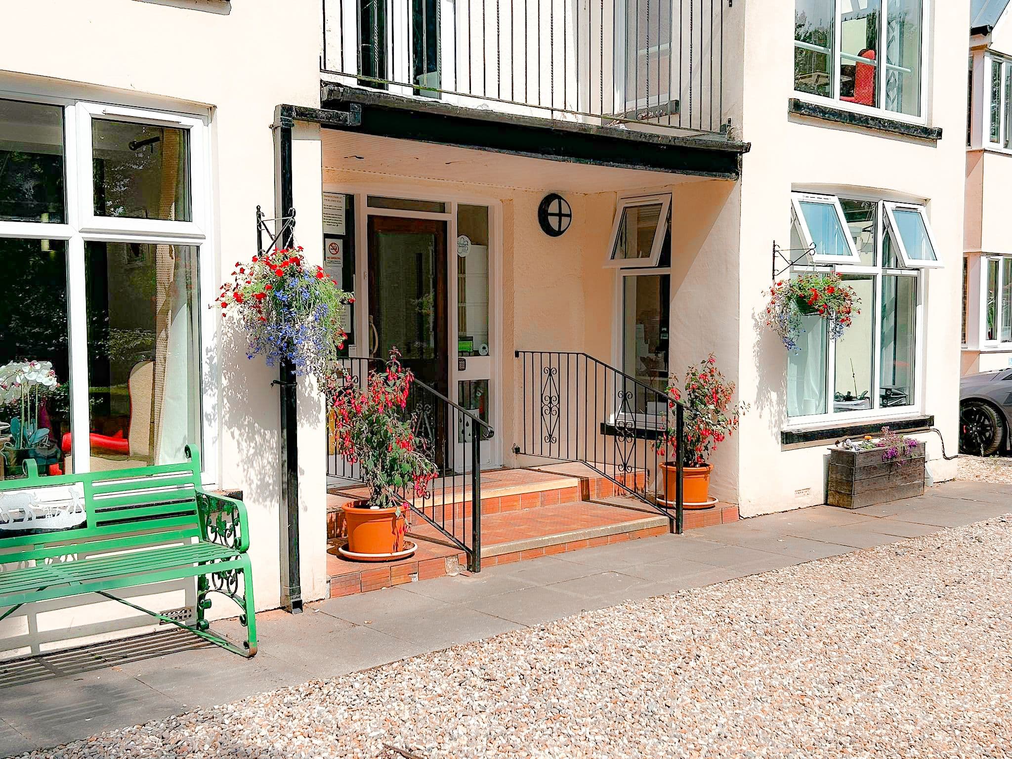 Hollyman Care Homes - Broadlands Park care home - 005