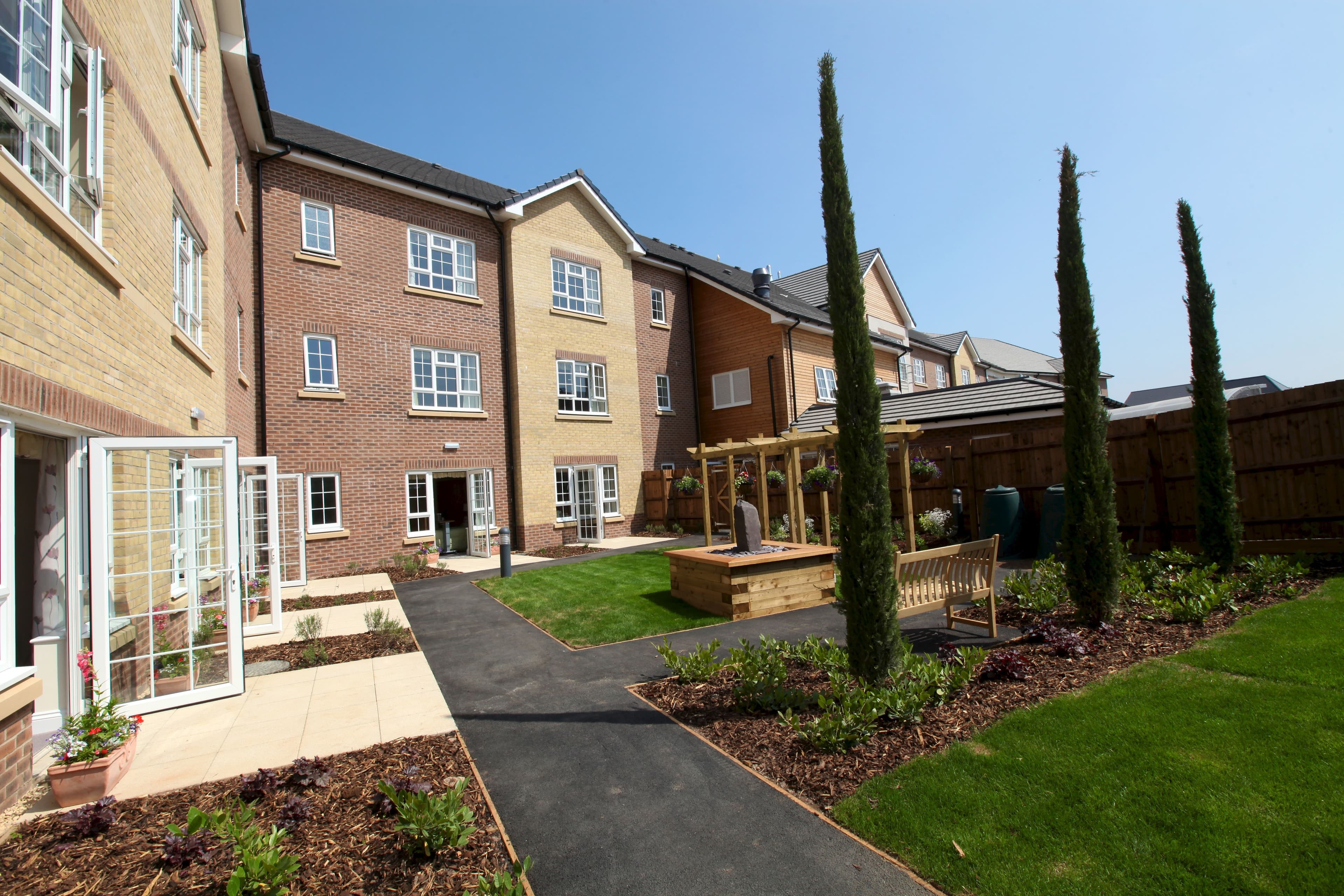 Barchester Healthcare - Beaufort Grange care home 29