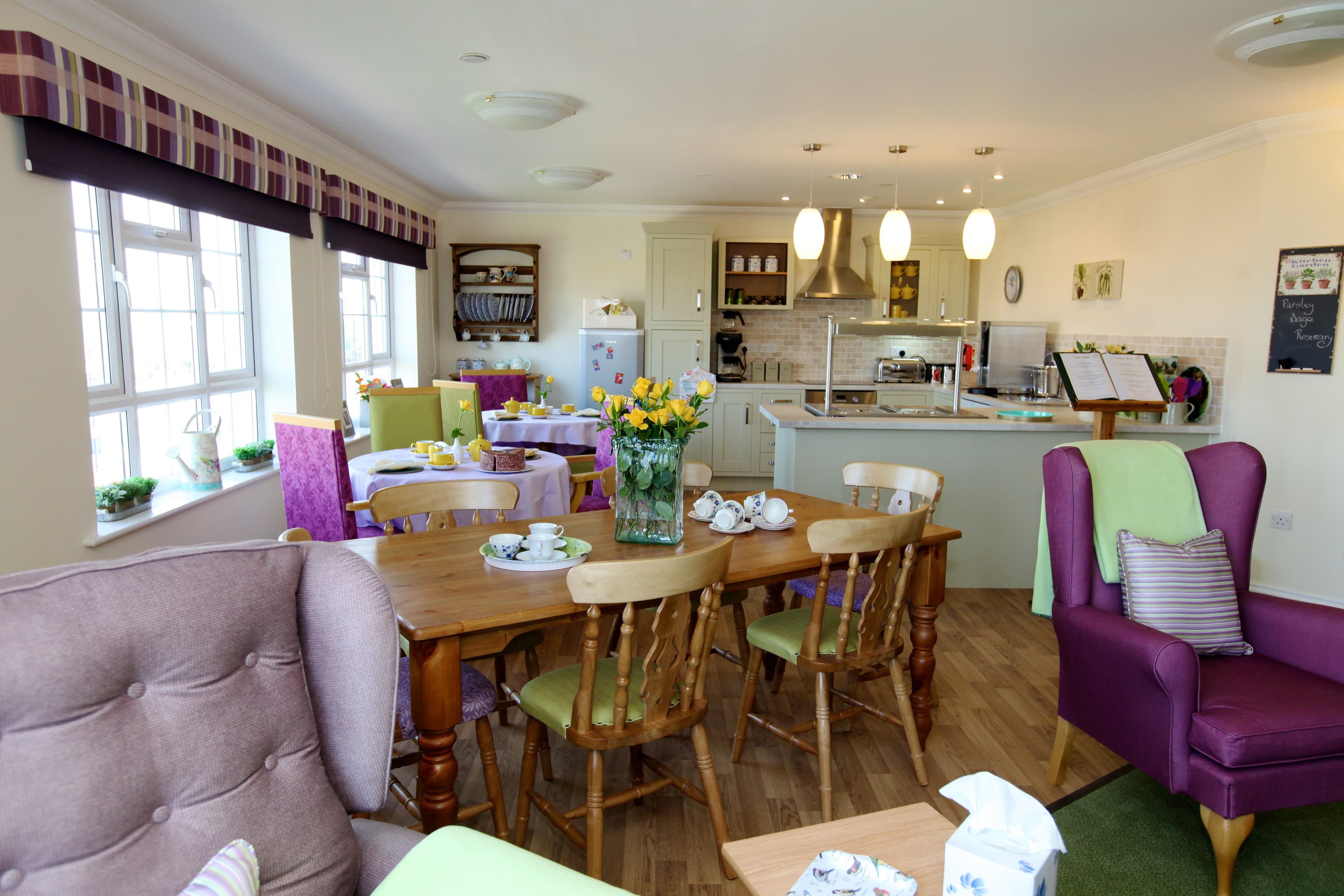 Barchester Healthcare - Beaufort Grange care home 9