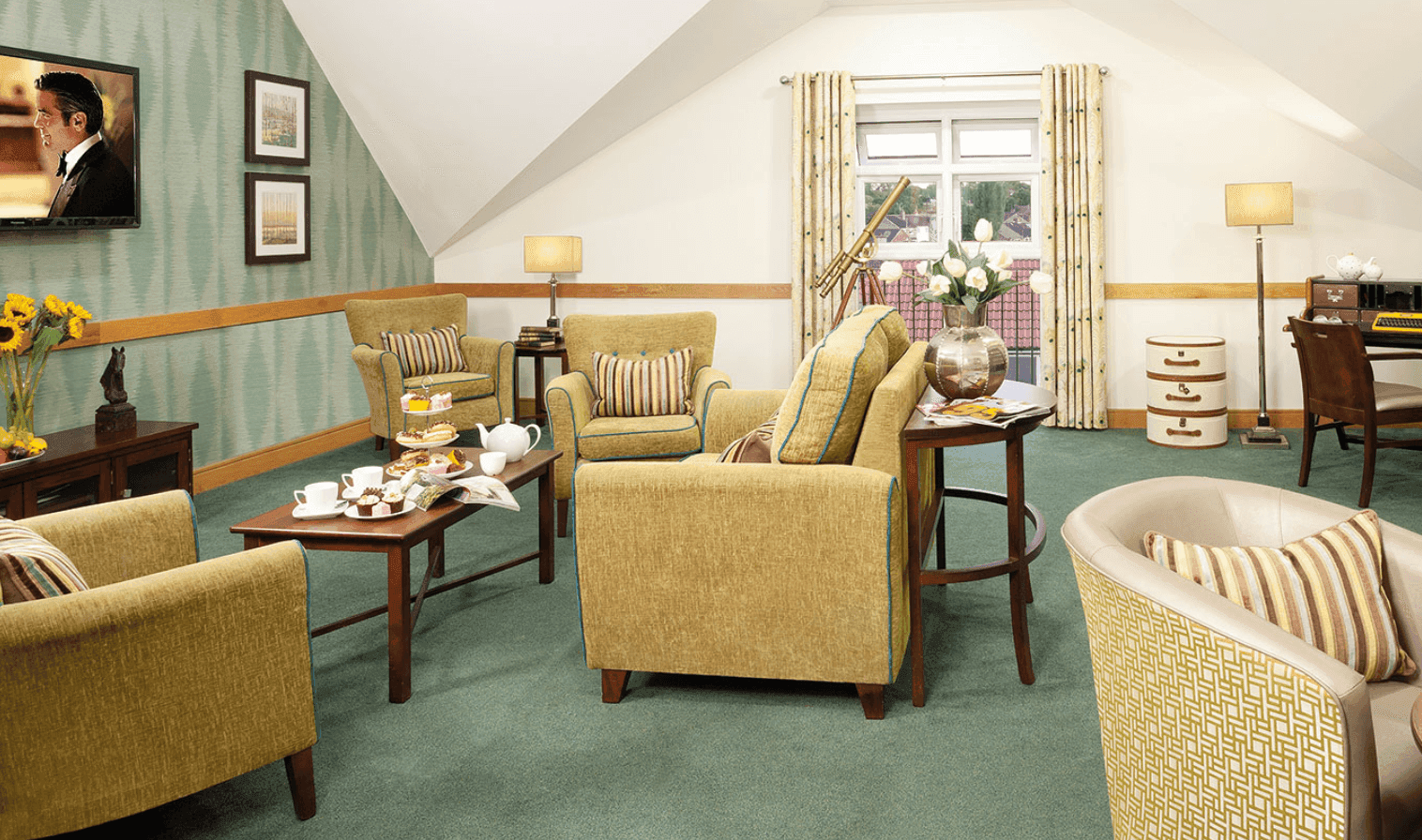 Communal Lounge at Aaron Court Care Home in Leicester, Leicestershire